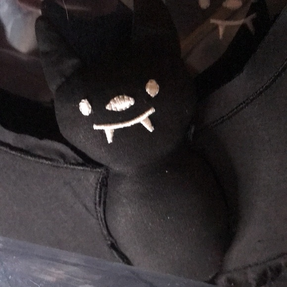 Pottery Barn kids Spooky and Cute Embroidered Hanging Bats, Set Of 6 🦇SOLD OUT! - Picture 7 of 16